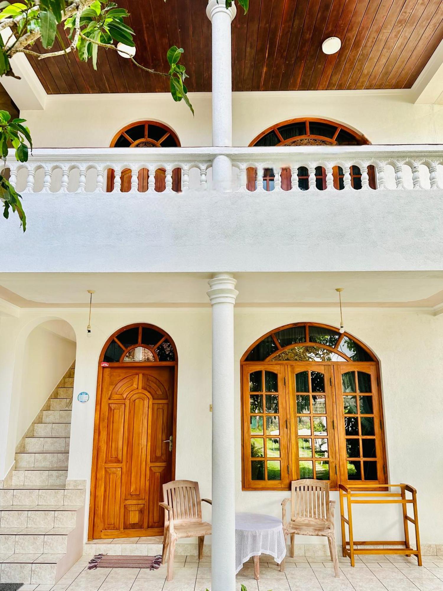 Welcome Family Guest House. Бентота Экстерьер фото